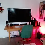 1Br - Sleeps 4 - Central London - Ws 99-100
